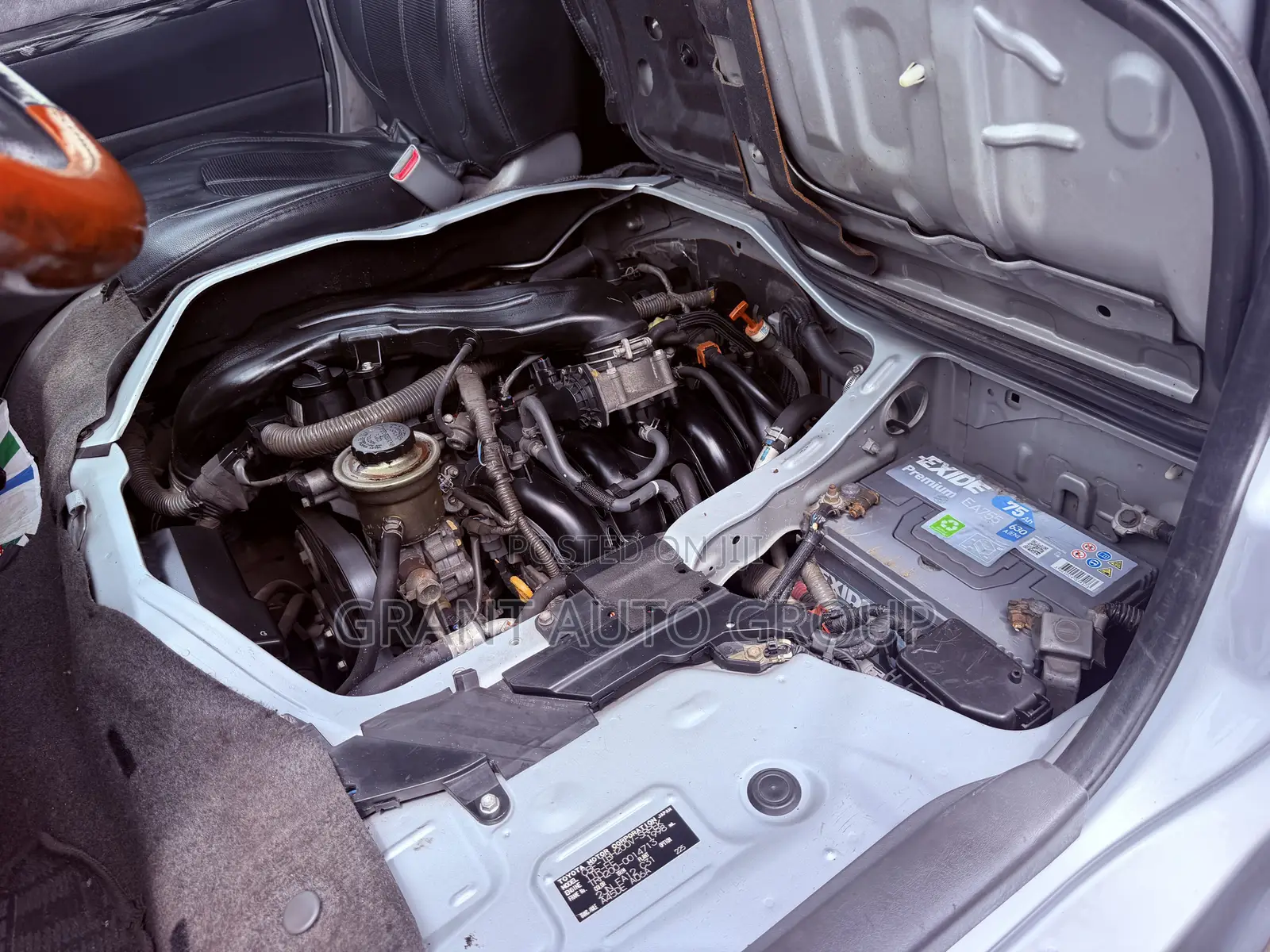 Toyota HiAce 2011 Silver