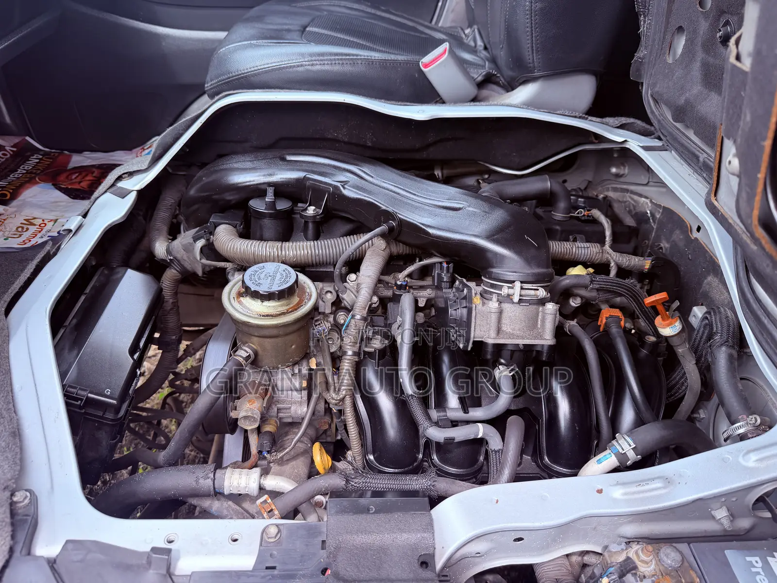 Toyota HiAce 2011 Silver