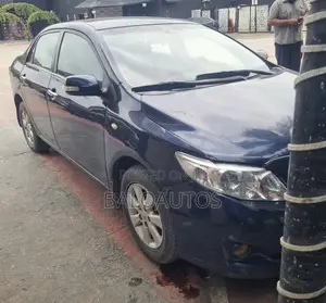 Toyota Corolla LE 4dr Sedan (1.8L 4 cyl 4A) 2009 Blue