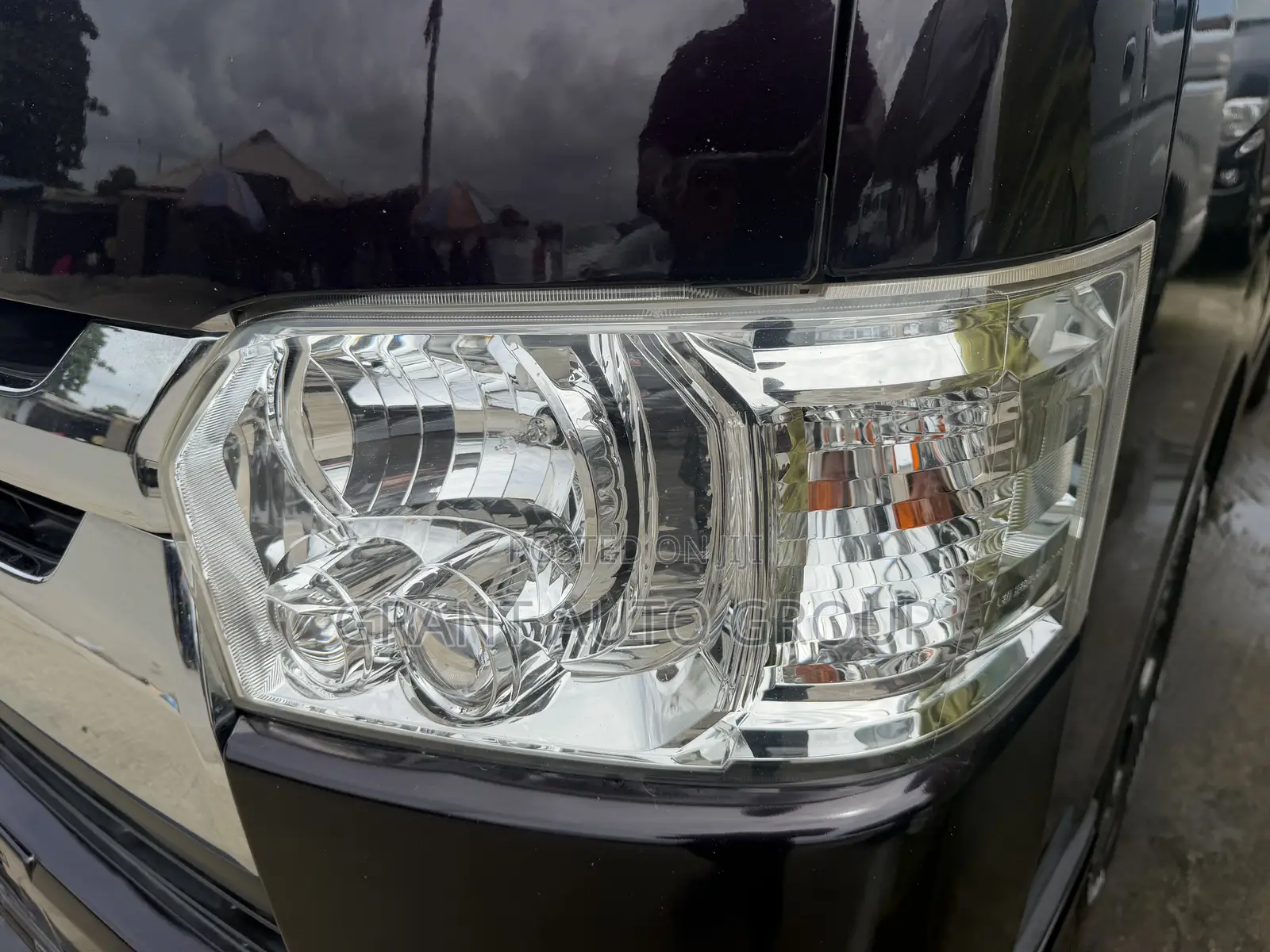 Toyota HiAce 2017 Beige
