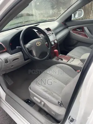Toyota Camry 2010 White