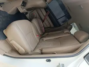 Toyota Highlander 2010 Off white