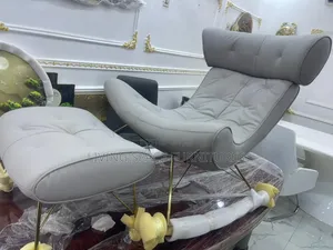 Relaxing Leather Chair With Footrest