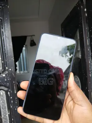 Tecno Spark 8C 64 GB Blue