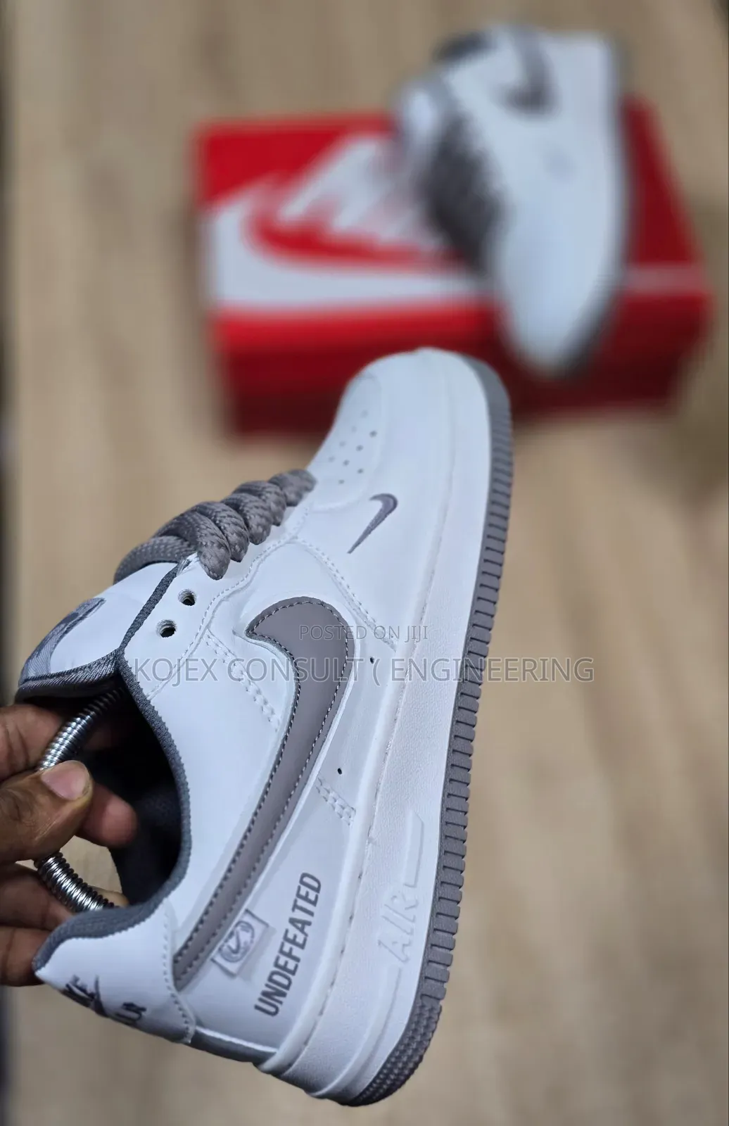Nike Banger Comfy Sneaker