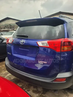 Toyota RAV4 2016 Blue