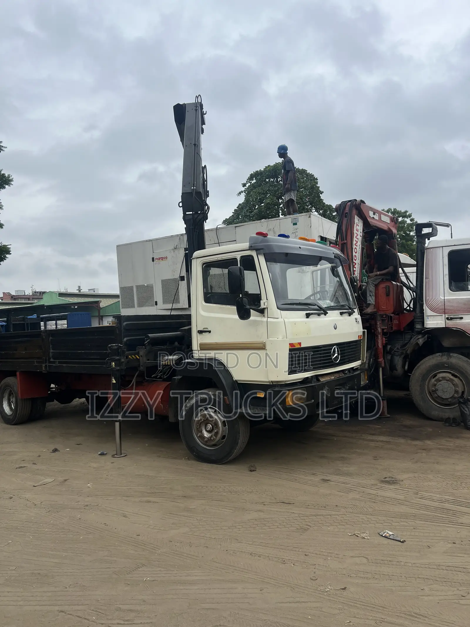 Self Loader Trucks