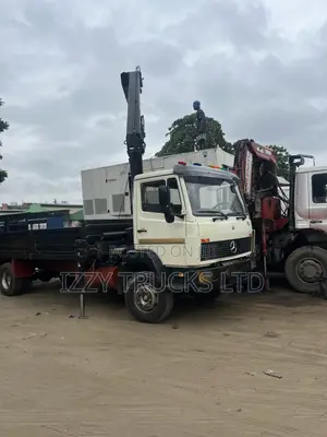 Self Loader Trucks