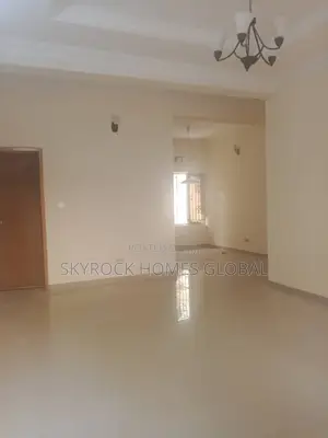 3bdrm Block of Flats in Ikota for rent