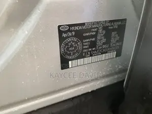 Hyundai Santa Fe SEL 2.4 AWD 2019 Silver