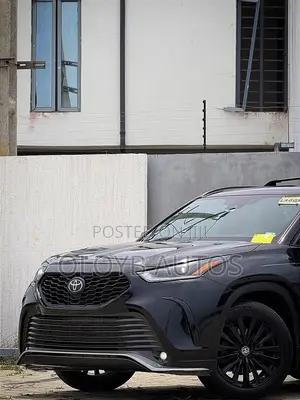 Toyota Highlander XSE AWD 2024 Black