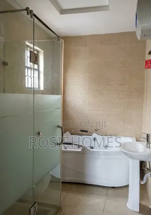 5bdrm Duplex in Ikate for rent