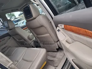 Lexus GX 470 Sport Utility 2006 Gold