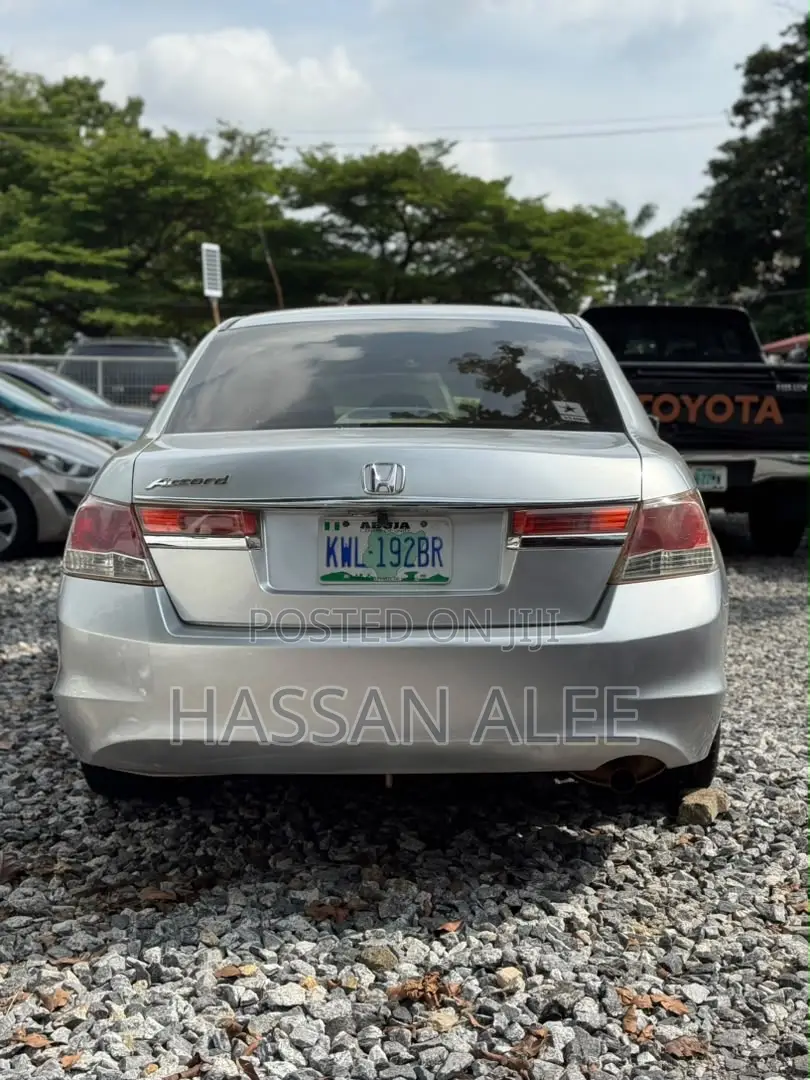 Honda Accord 2009 Silver