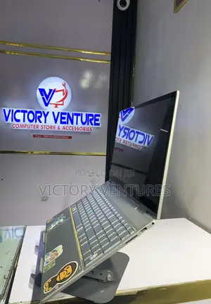 Laptop HP Envy 15-ep0xxx 8GB Intel Core i7 SSD 512GB