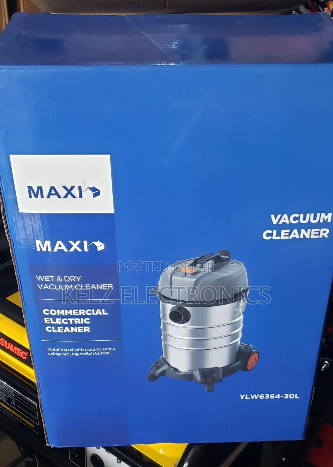 Maxi Vacuum Cleaner