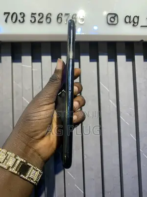 Apple iPhone 11 Pro Max 64 GB Black