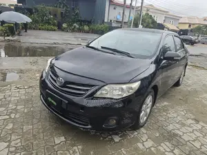 Toyota Corolla 2012 Black