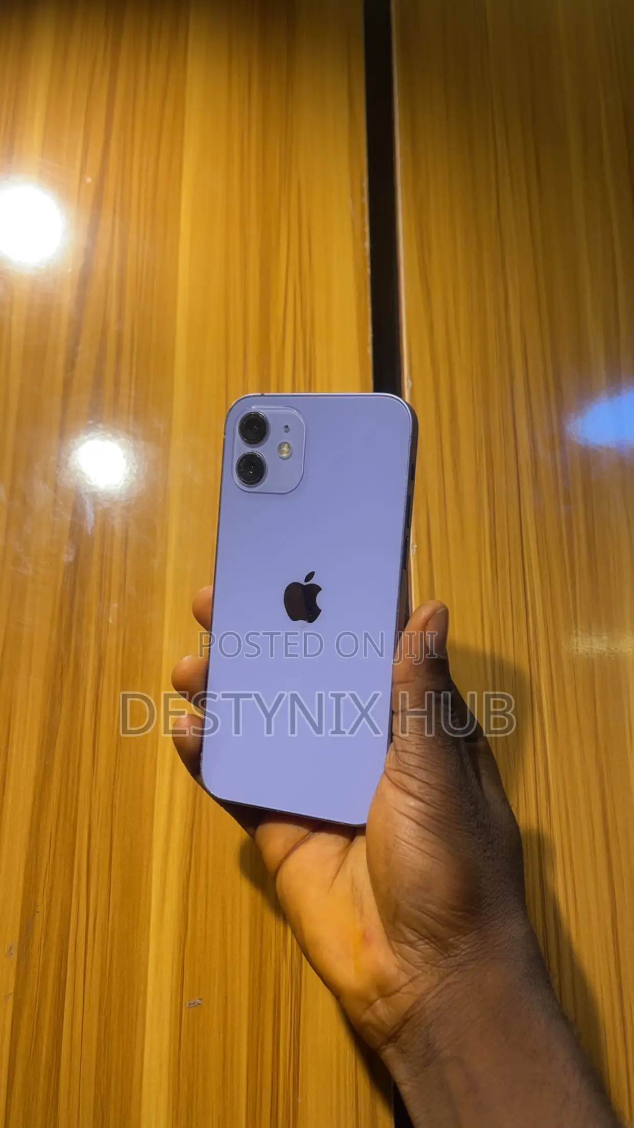 Apple iPhone 12 64 GB