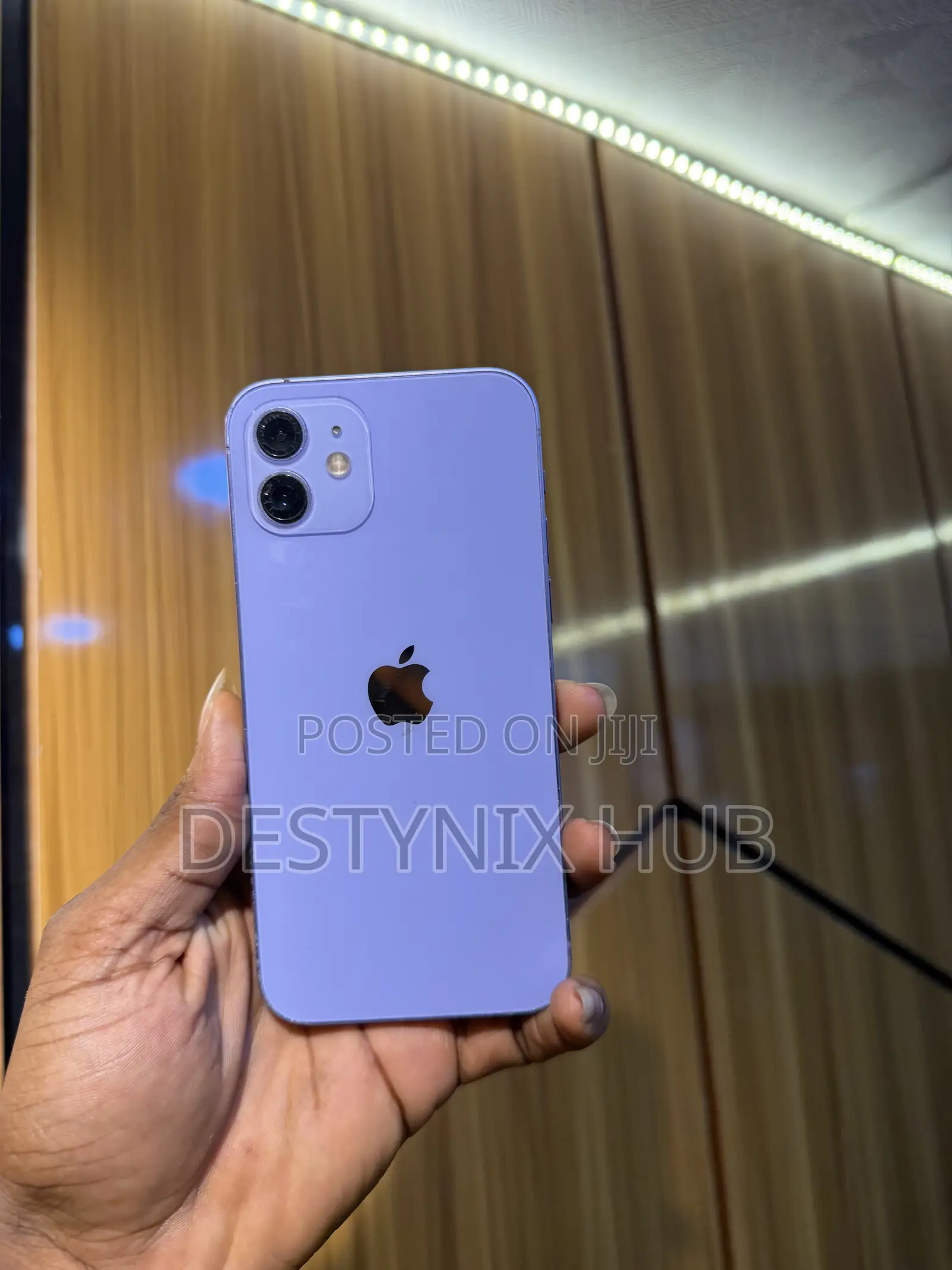 Apple iPhone 12 64 GB