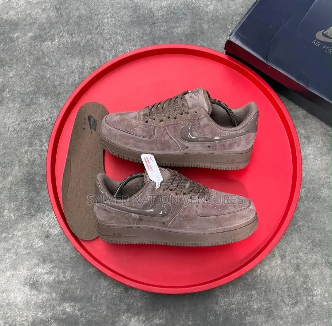 Nike Air Force 1