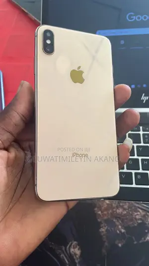 Apple iPhone XS Max 64 GB Gold