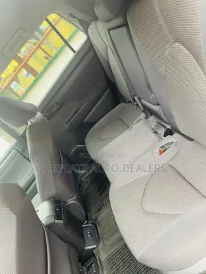 Toyota Highlander L 2021 Gray
