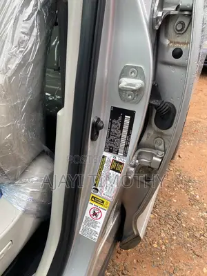 Toyota Venza 2010 Silver