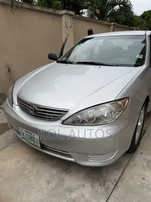 Toyota Camry LE 4dr Sedan (2.4L 4cyl 5A) 2006 Silver