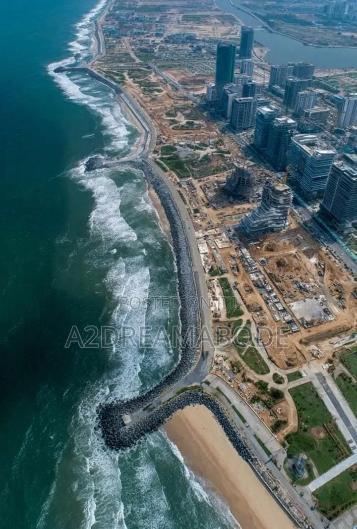 Massive Land