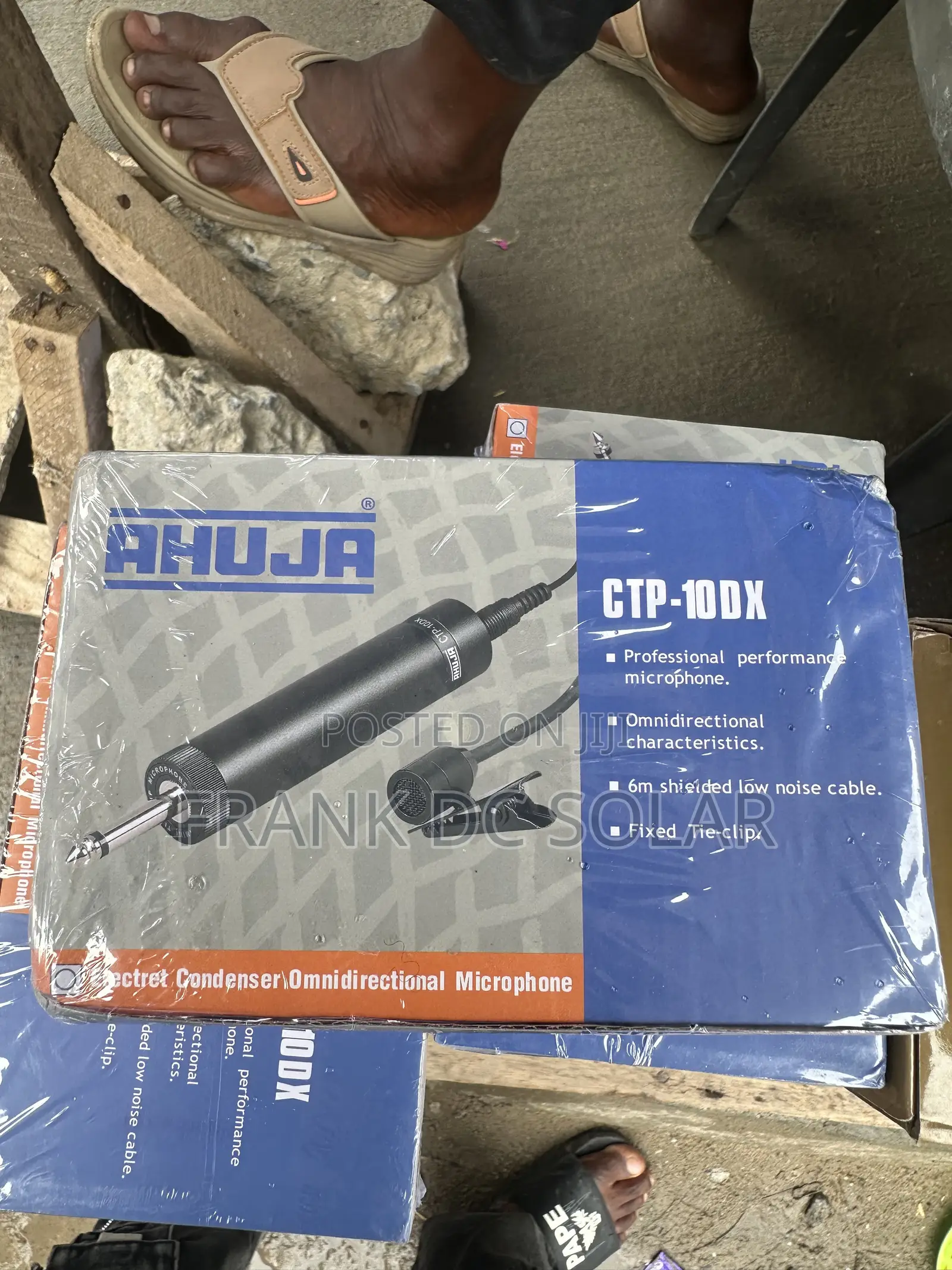 Microphone