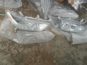 Headlamp and Rear Light for Toyota Highlander 2012