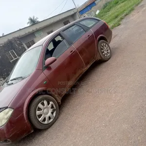 Nissan Primera 2005 Burgundy