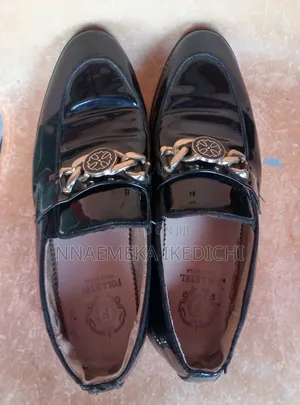 Men's Shoe