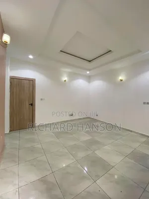 1bdrm Shared Apartment in Secured/Serviced, Chevron for rent