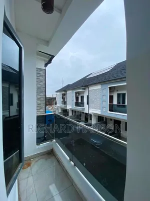 1bdrm Shared Apartment in Secured/Serviced, Chevron for rent