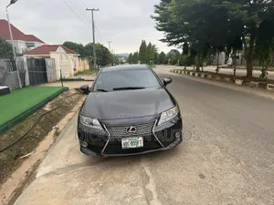 Lexus ES 2013 Gray