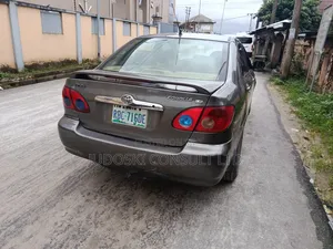 Toyota Corolla 2005 Gray