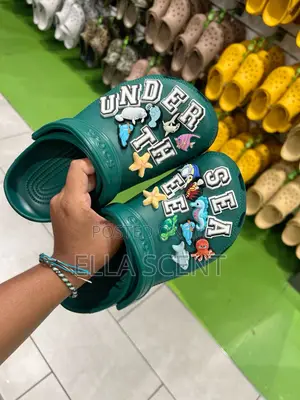 Crocs Slippers