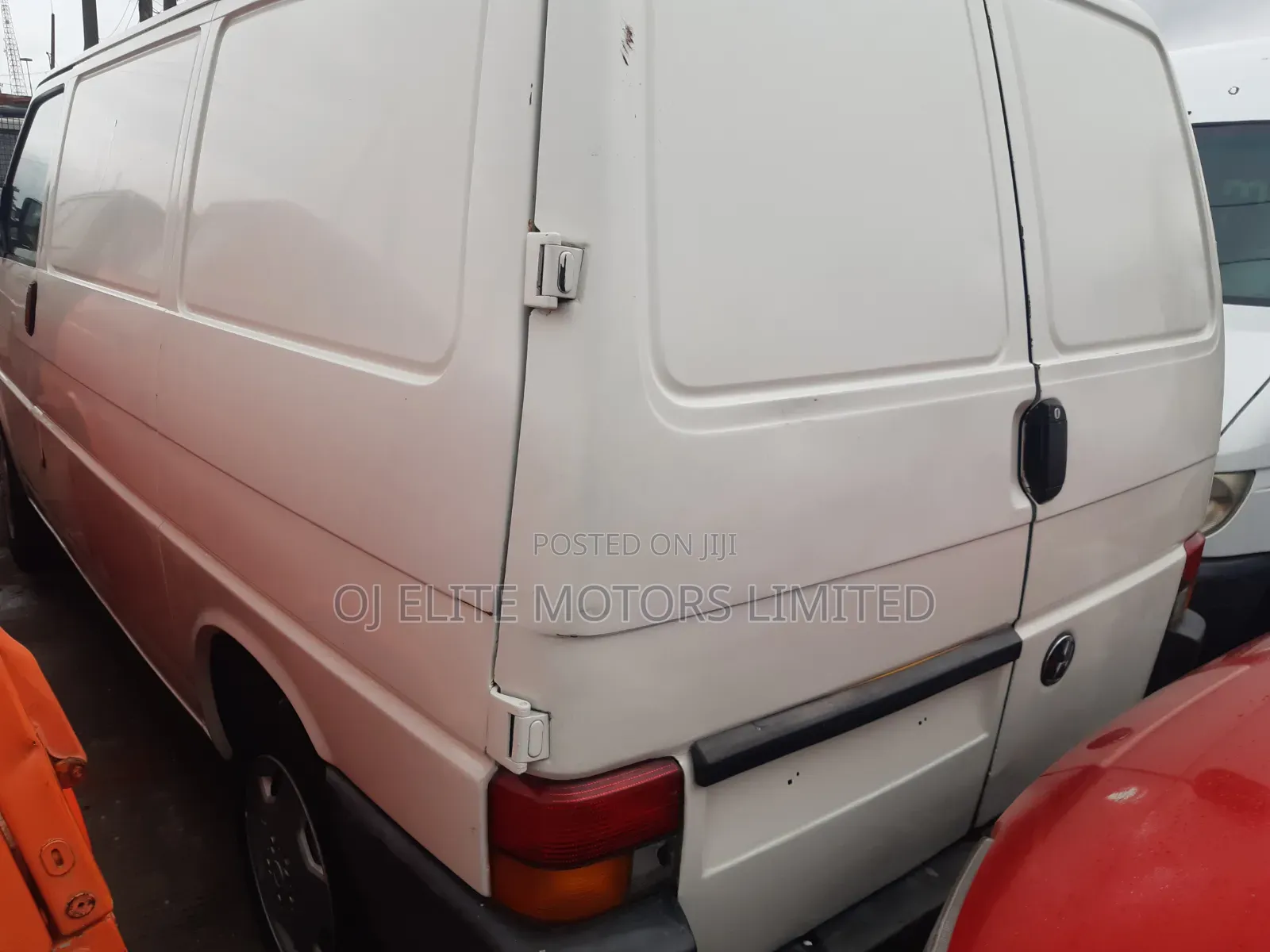 Volkswagen Transporter 2004 White