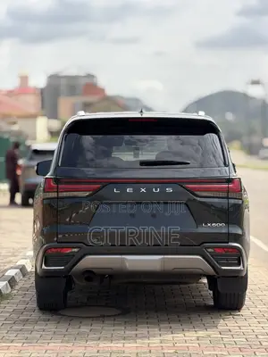Lexus LX 600 2024 Black