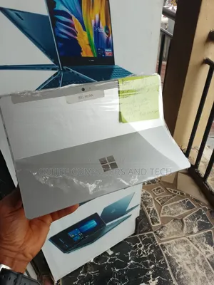 Laptop Microsoft 4GB Intel Core i7 SSD 128GB