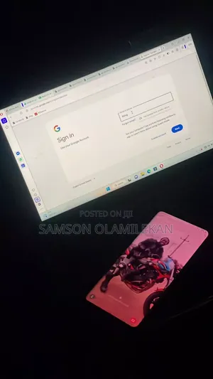Laptop Lenovo Chromebook C330 8GB Intel Core i3 eMMC 128GB