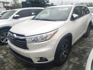 Toyota Highlander 2016 Beige