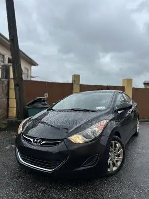 Hyundai Elantra GLS Automatic 2012 Black