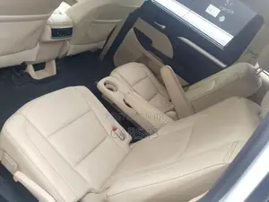 Toyota Highlander 2016 Beige