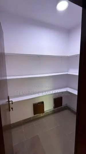 Furnished 3bdrm Apartment in Old Ikoyi for rent