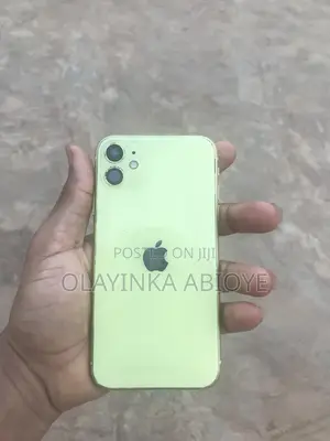 Apple iPhone 11 128 GB Yellow