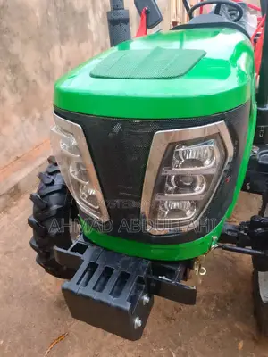 4WD Tractor