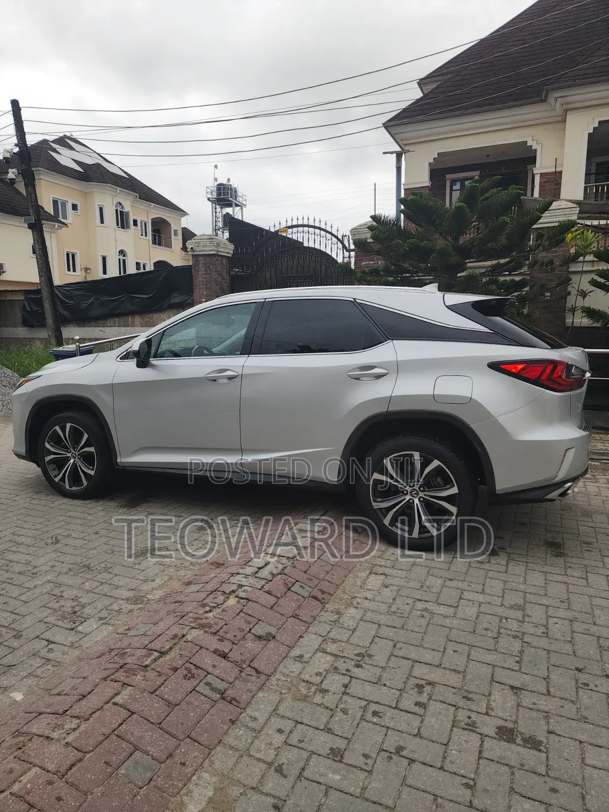 Lexus RX 2019 Silver